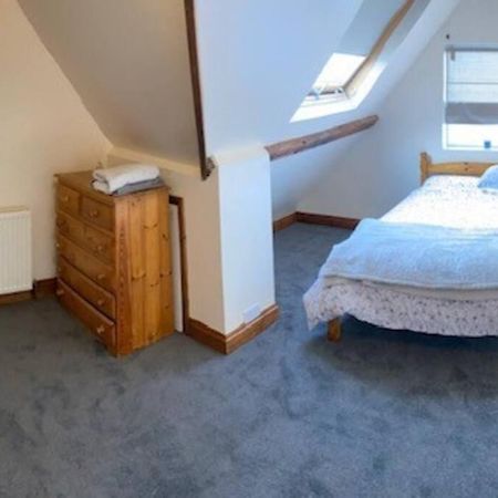 3 Double Bedroomed Flat, Acton. London, Uk Exterior foto